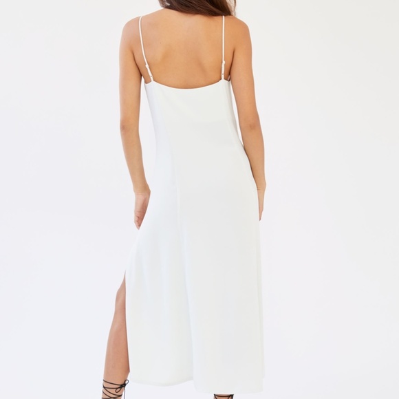 Aritzia Babaton black new with tags Midi slip dress medium - Picture 11 of 12